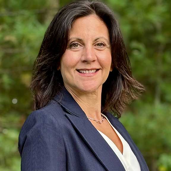 Flora Bellofatto - Board of Directors - Spinney Scholars